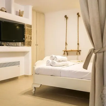 Ortus Ivory Mykonian Lux With Pool Nyaraló Kalafáti