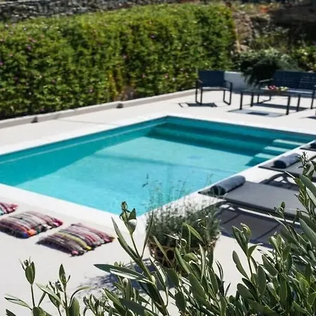 Ortus Ivory Mykonian Lux With Pool Kalafatis